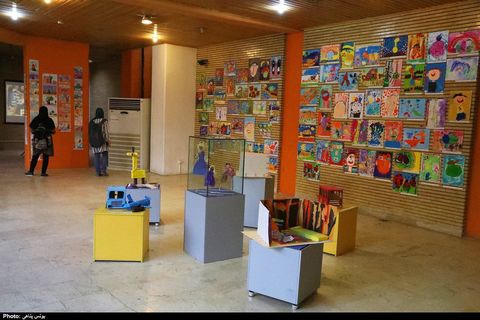 نمایشگاه آثار هنرجویان مرکز آفرینش‌های فرهنگی‌هنری