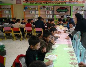 روز جهانی کودک با رویکرد آموزه‌ های عاشورایی در مرکز دو پارس‌آباد