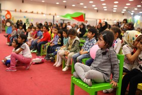 معرفی فعالیت‌های کتاب‌خانه‌ای کانون در یک مرکز فرهنگی‌هنری نمادین