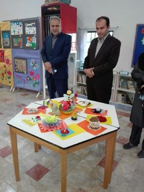 بازدید فرماندار چناران از نمایشگاه هفته ملی کودک