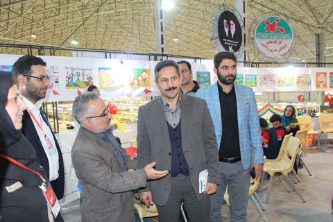 بازدید دکتر شهین‌باهر شهردار تبریز  از غرفه‌های کانون در پانزدهمین نمایشگاه بین‌المللی کتاب تبریز