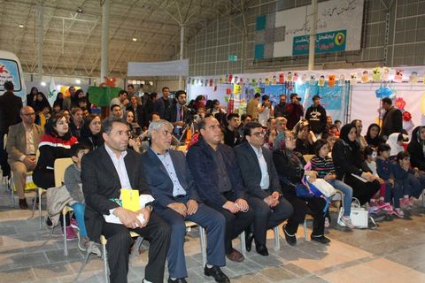 بازدید مسئولان استانی از غرفه‌های کانون در پانزدهمین نمایشگاه بین‌المللی کتاب تبریز