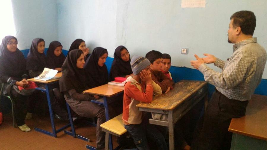 خدمات کانون پرورش فکری برای کودکان روستاهای محروم مازندران 