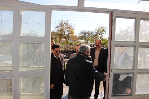 بازدید فرماندار سنندج و رییس سازمان مدیریت و برنامه ریزی کردستان از کانون زبان شعبه سنندج و مرکز شماره 4 کانون سنندج