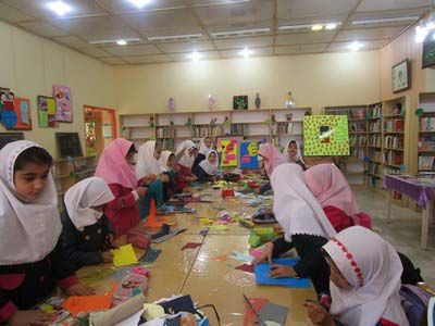 هفته کتاب و کتابخوانی در مراکز کانون آذربایجان شرقی
