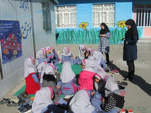 هفته کتاب و کتابخوانی در مراکز همدان