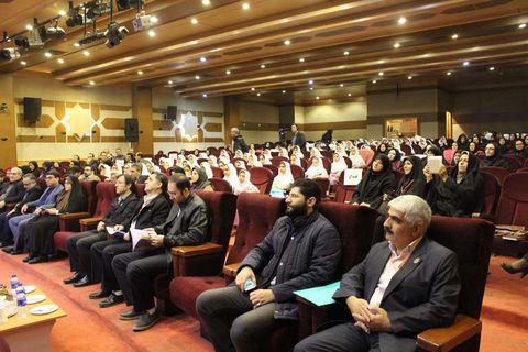 مراسم افتتاحیه بیستمین جشنواره بین‌المللی قصه‌گویی حوزه‌ِ یک کشوری در تبریز