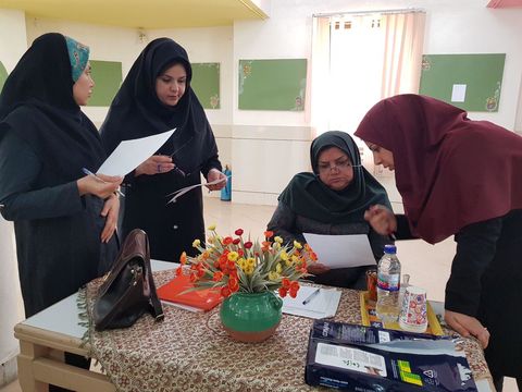 دومین روز برگزاری  پودمان آموزشی «فعالیت پژوهش اعضا» ویژه ی مربی امور فرهنگی مراکز کانون  استان خوزستان در مجتمع اهواز
