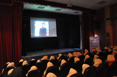 اکران فیلم پایان رویاها در سینما تربیت کانون اردبیل