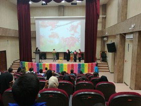 جشن عطر گل محمدی در مرکز فرهنگی هنری کانون ابوموسی
