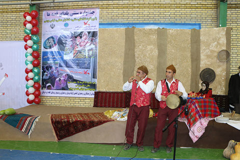 گزارش تصویری از جشنواره سنتي يلداي قصه‌ها در قلعه نوخرقان شاهرود
