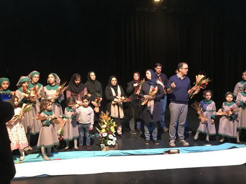 نمایش داستان زمین مرکز شماره 40 در جشنواره تئاتر شهر