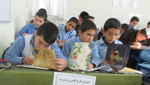 مهارت‌آموزی دانش‌آموزان  گلستانی در قالب طرح کانون‌مدرسه