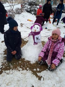 اعضای کودک و نوجوان کانون تهران، روز برفی را جشن گرفتند