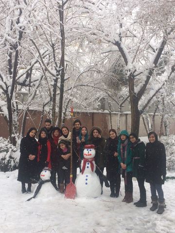 یک روز برفی در مرکز شماره 25 کانون استان تهران
