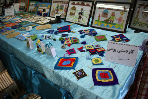 نمایشگاه استانی دست سازه ها در محمودآباد 