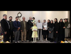 دیدار با خانواده شهید غلامرضا عرفانیان در ایام الله دهه فجر