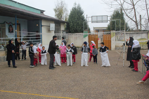 جشنواره بازی های بومی محلی در روستای آلو کنده نکا 