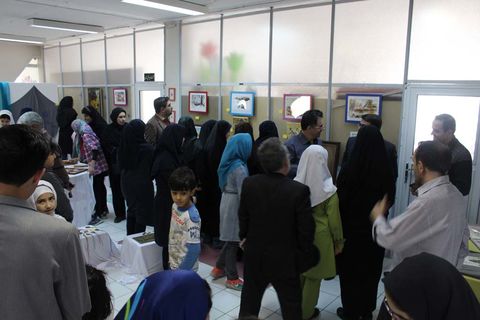 نمایشگاه آثار مربیان هنری کانون آذربایجان شرقی