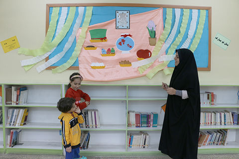 گزارش تصویری از اجرای طرح «عید و کتاب» در سمنان