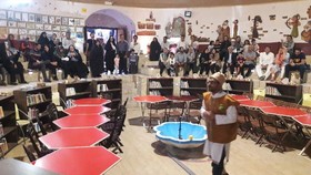استقبال مهمانان نوروزی از طرح " عیدانه کتاب" در کرمان
