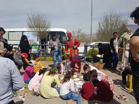 استقبال گسترده از برنامه‌های کتابخانه سیار منطقه آزاد ارس در تعطیلات عید