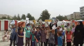 طرح «عیدانه کتاب» کانون در مناطق زلزله‌زده کرمانشاه