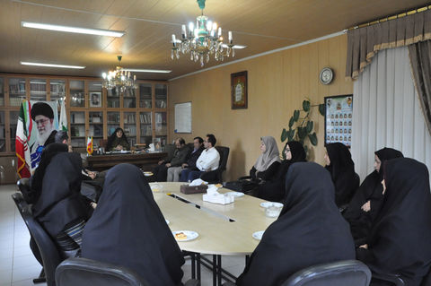 دیدار نوروزی کارکنان و مربیان کانون اردبیل با مدیرکل استان