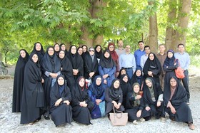 اردوی مربیان و کارکنان کانون کرمان به روستای سیرچ به مناسبت روز معلم