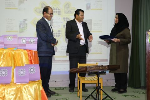 آیین افتتاحیه ی جشنواره ی کتابخوانی رضوی در شهرکرد
