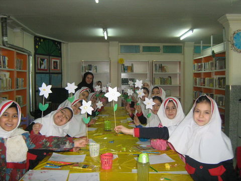 طرح کانون مدرسه در مراکز استان همدان