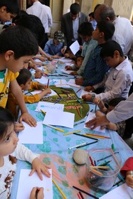 کودکان و نوجوانان شهرکرد با نقاشی های خود از کودکان فلسطین حمایت کردند