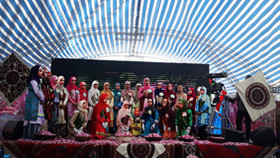 اجرای برنامه‌های فرهنگی هنری کانون در جشنواره گل‌محمدی لاله‌زار