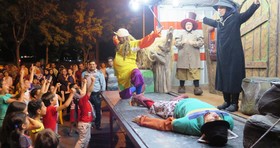 اجرای نمایش «رینارد روباهه» در بوستان شاهد محمدیه