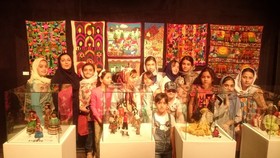 بازدید از نمایشگاه عروسک های ملل