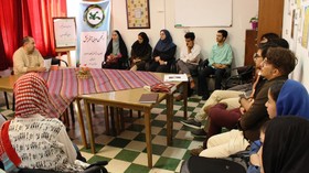 نشست انجمن ادبی «آفرینش » در کانون استان قزوین