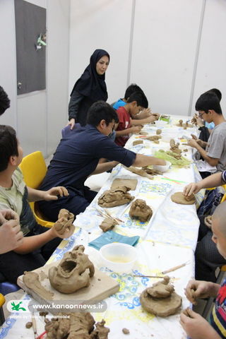 هجدهمین مسابقه هنرهای تجسمی کانون تهران / عکس از یونس بنامولایی