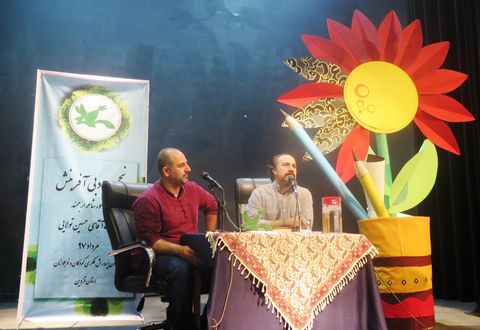 گزارش تصویری نشست انجمن ادبی آفرینش کانون قزوین با حضور حسین تولایی