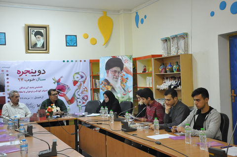 نشست ادبی دو پنجره با حضور حمیدرضا شاه‌آبادی در کانون استان اردبیل؛ مردادماه97