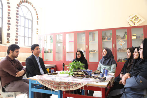 بازدید حسین دهجان از فعالیت های تابستانه مرکز شماره ۲ کانون بوشهر