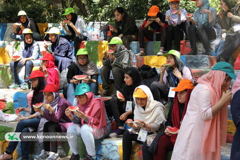 اردوی یک روز رنگی اعضاء دختر کانون تهران / عکس از الهه علیرضالو