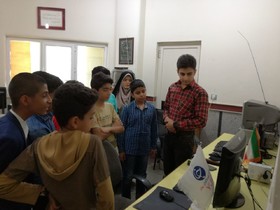 بازدید اعضای مرکز فرهنگی هنری شماره‌ی یک زاهدان از دفتر یک خبرگزاری