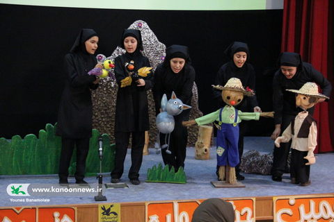 دومین روز از هجدهمین جشنواره هنرهای نمایشی کانون تهران / عکس از یونس بنامولایی