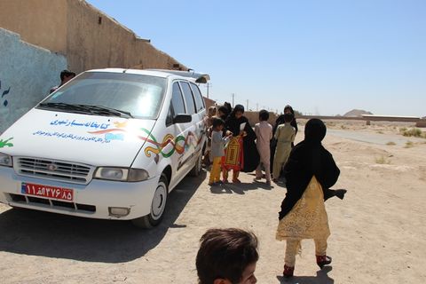 پویش فصل گرم کتاب در مدرسه‌های حاشیه‌ی شهر زاهدان