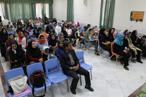 جشنواره کتابخانه ای قصه گویی کانون پرورش فکری کودکان ونوجوانان شماره 3 شهرکرد