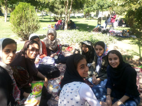 اردوی یک روزه اعضای مجتمع کانون تبریز در پارک ائل‌گلی
