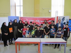 اعضای کارگاههای کانون در مسابقات رباتیک استان