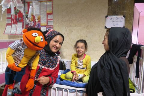 گزارش تصویری اجرای برنامه کانون قزوین برای کودکان بیمار