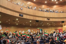 اجرای برنامه‌های شاد به مناسبت «روز جهانی کودک» در تالار شهر مشهد