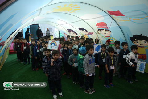 برنامه های کانون  در دومین روز از هفته ملی کودک در تهران